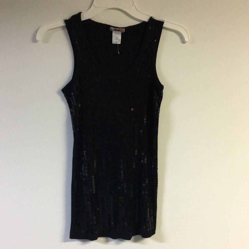 Sleeveless Tank top